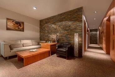 هتل Ramada Resort Kranjska Gora
