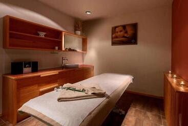 هتل Ramada Resort Kranjska Gora