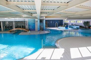هتل Ramada Resort Kranjska Gora