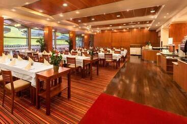 هتل Ramada Resort Kranjska Gora