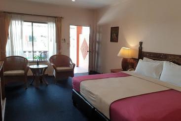 هتل Sabai Resort Pattaya