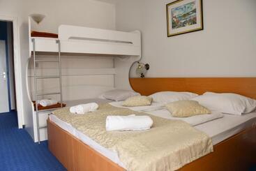 هتل Sirena Hvar