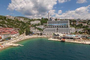 هتل Sunce Neum