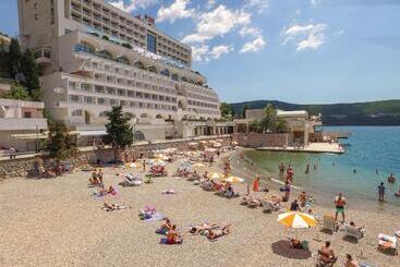 هتل Sunce Neum