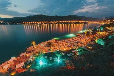 هتل Valamar Argosy