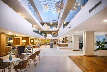 هتل Valamar Argosy