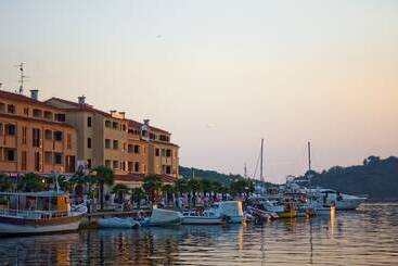 Maistra Select Riva Apartments