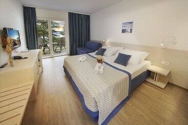 Villa Balcony Or Terrace   Hotel & Resort Adria Ankaran