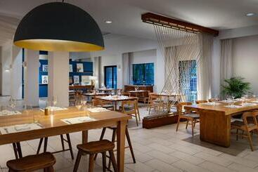 Grand Cayman Marriott Resort