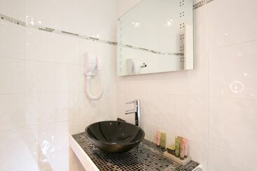 هتل Atelier Vavin