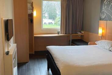 B&b Hotel Orly Rungis Aéroport 3 étoiles
