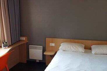 B&b Hotel Orly Rungis Aéroport 3 étoiles