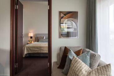 Berns, Historical Boutique Hotel & House Of Entertainment Since 1863