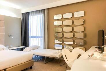 Best Western Plus Tower Hotel Bologna