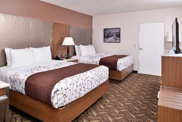 Best Western Airport Plaza Inn Hotel   Los Angeles Lax