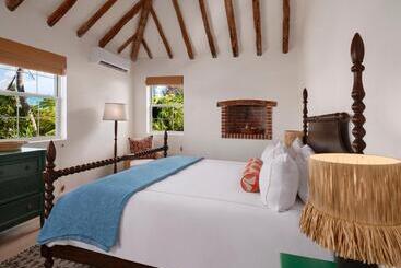هتل Cambridge Beaches Resort And Spa
