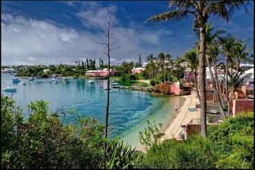 هتل Cambridge Beaches Resort And Spa
