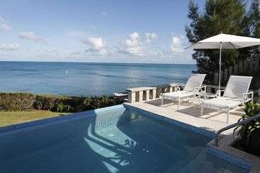 هتل Cambridge Beaches Resort And Spa