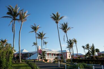 هتل Cambridge Beaches Resort And Spa