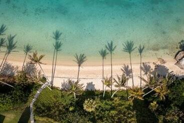 هتل Cambridge Beaches Resort And Spa
