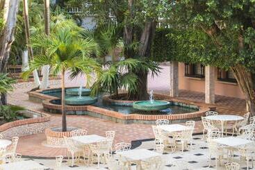 هتل Caribe by Faranda Grand, a member of Radisson Individuals