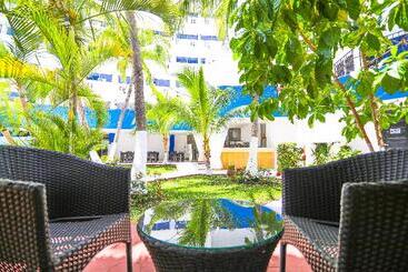 هتل Caribe Internacional Cancun