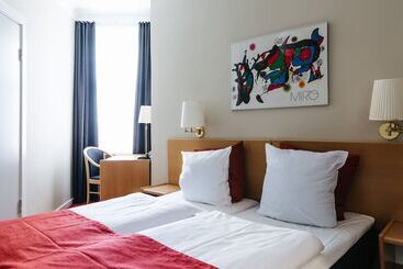 City Hotel Nebo