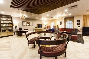 Отель Crowne Plaza Leeds, An Ihg