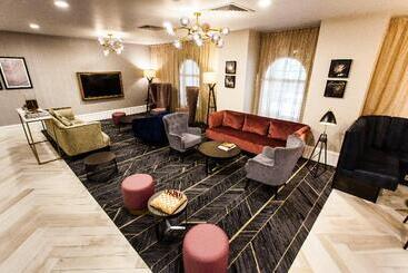 Отель Crowne Plaza Leeds, An Ihg