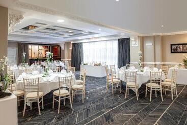 Отель Crowne Plaza Leeds, An Ihg