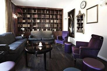 First Hotel Grand
