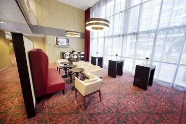 هتل Golden Tulip Leiden Centre