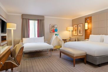 هتل Hilton Cambridge City Centre