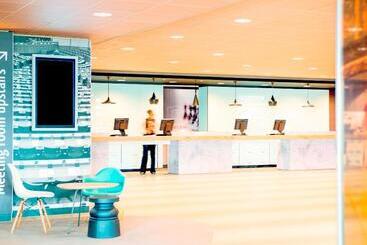 هتل Ibis Schiphol Amsterdam Airport