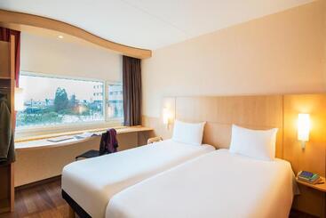 هتل Ibis Schiphol Amsterdam Airport
