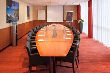 هتل Ibis Schiphol Amsterdam Airport