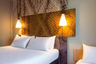 هتل Ibis Schiphol Amsterdam Airport