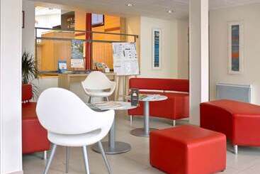 هتل Ibis Roscoff
