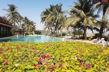 هتل Jardin Savana Dakar