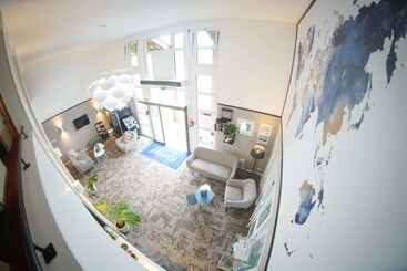 هتل Kyriad Hôtel La Fleche