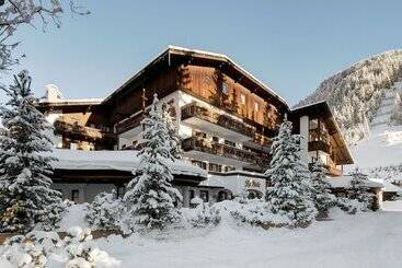 La Perla: The Leading Hotels Of The World