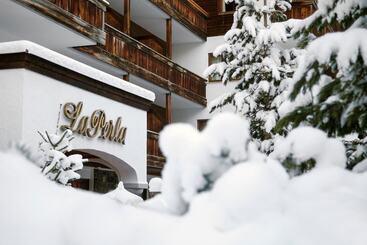 La Perla: The Leading Hotels Of The World