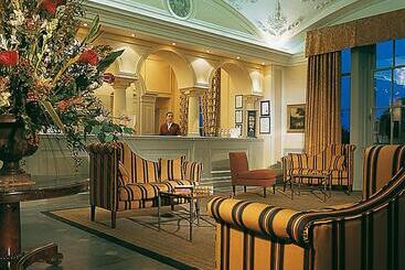 هتل Macdonald Bath Spa