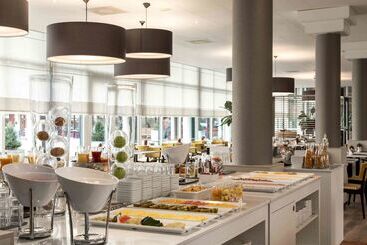 Hotel NH Maastricht