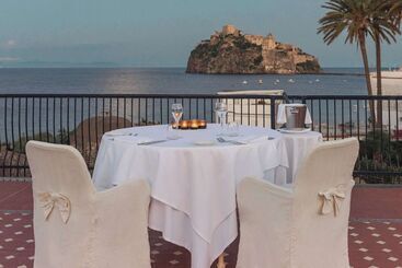 هتل Punta Molino Beach Resort And Thermal Spa