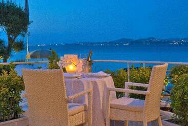 هتل Punta Molino Beach Resort And Thermal Spa