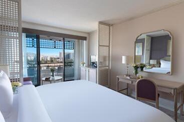 Rixos Downtown Antalya, The Land of Legends Access - Antalya