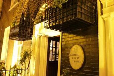هتل Russell Court