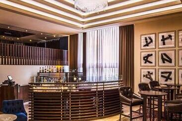 هتل Sheraton Heathrow