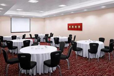 هتل Sheraton Heathrow